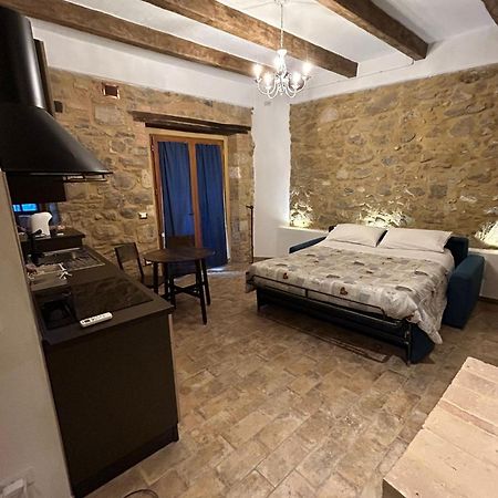 Apartmán Borgo Di Mezzo Castelnuovo dellʼAbate Exteriér fotografie