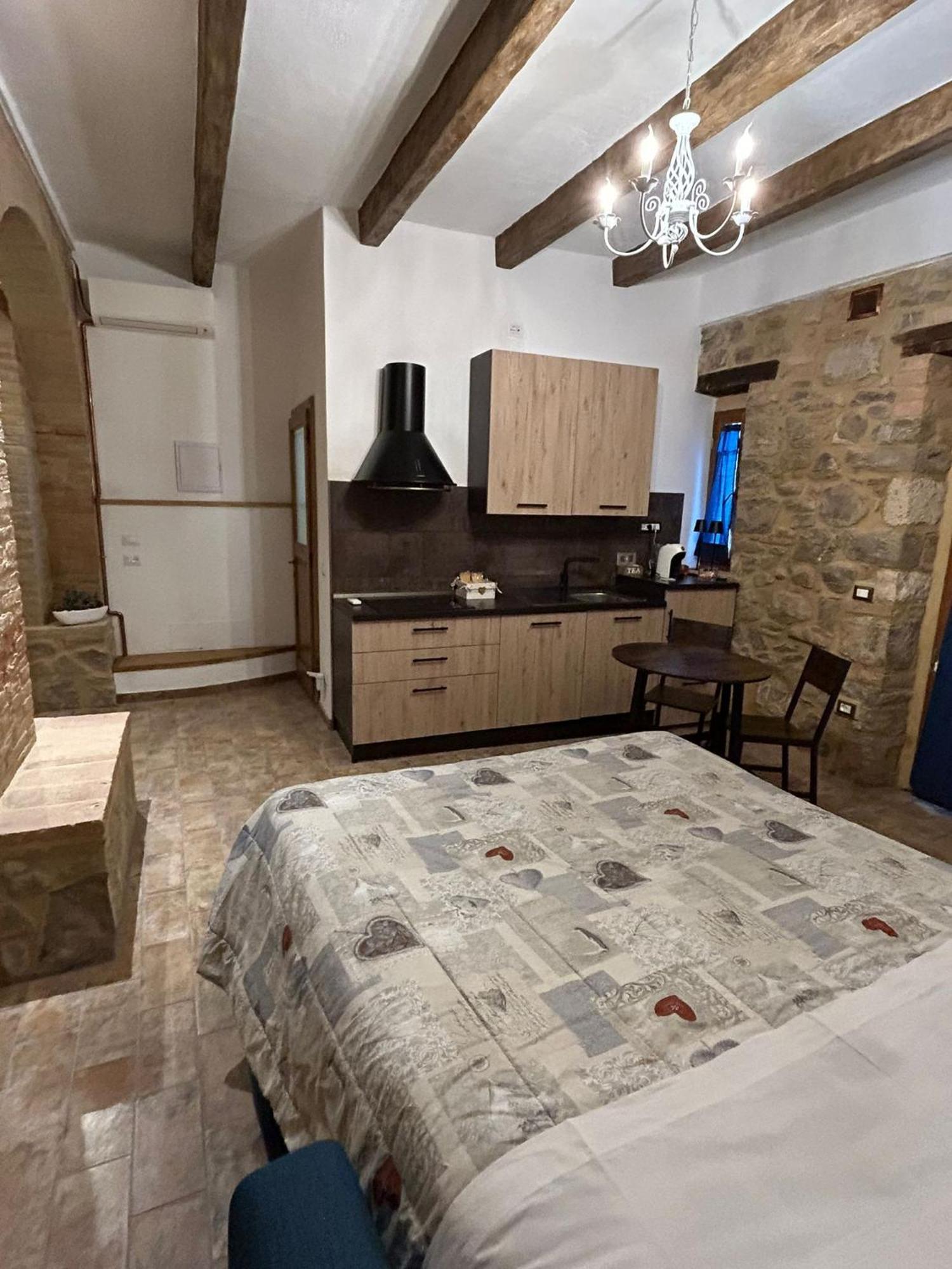 Apartmán Borgo Di Mezzo Castelnuovo dellʼAbate Exteriér fotografie